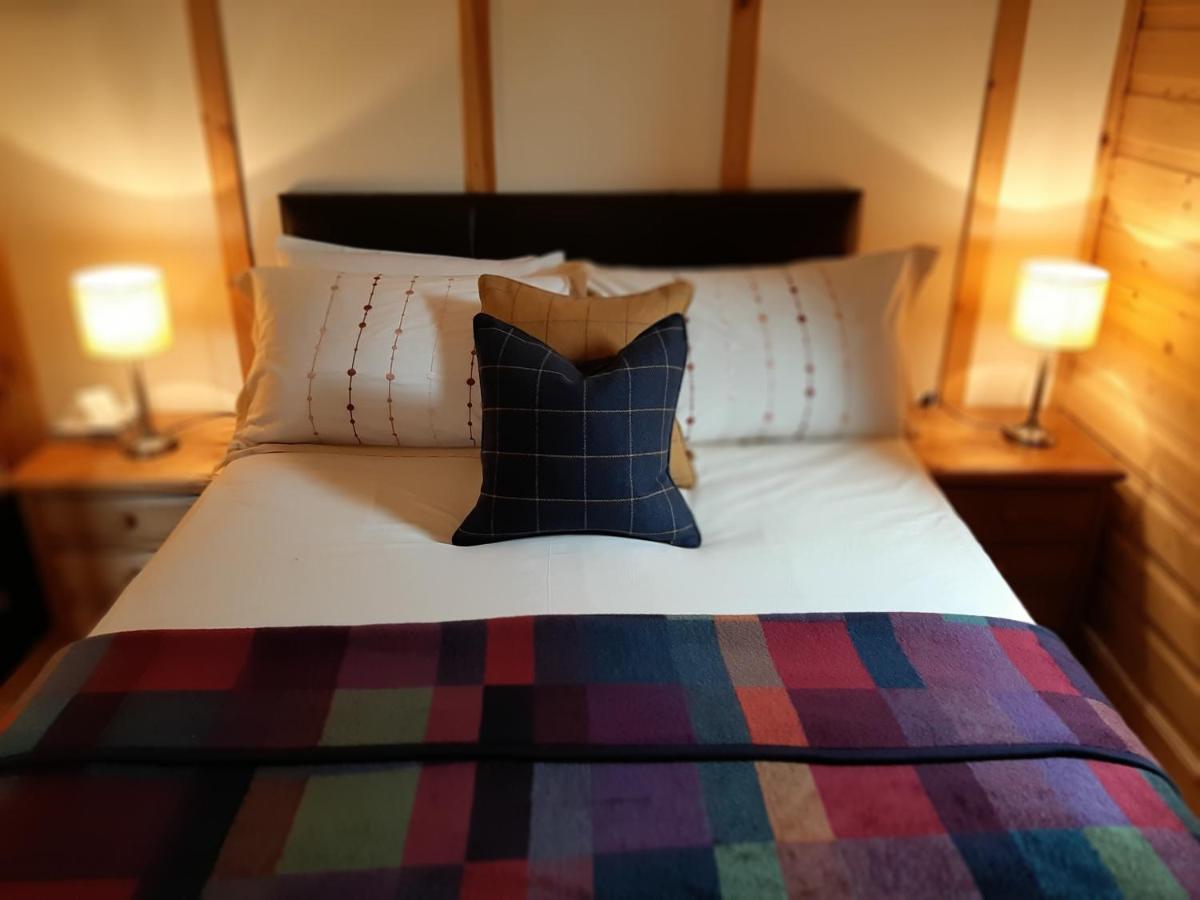 Tayview Lodges Pitlochry Esterno foto