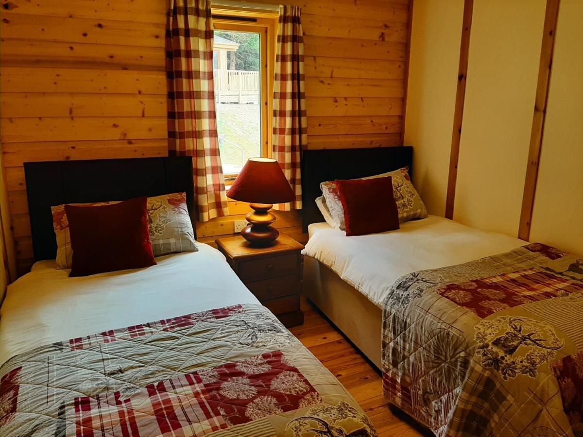Tayview Lodges Pitlochry Esterno foto